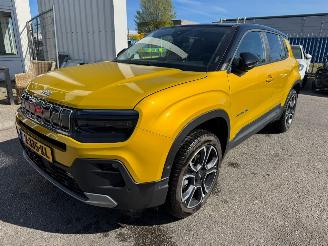 damaged passenger cars Jeep Avenger 1st Edition 54 kWh 2023/12