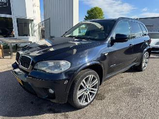 skadebil auto BMW X5 xDrive30d High Executive 2011/1