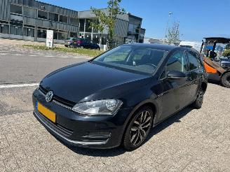 Coche accidentado Volkswagen Golf 1.4 AUTOMAAT TSI ACT Business Edition R Connected 2015/8