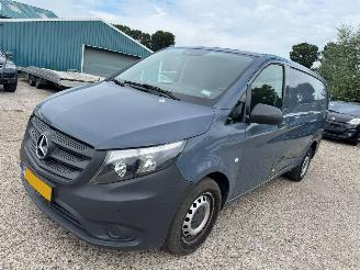 dañado vehículos comerciales Mercedes Vito 110 CDI Functional Lang 2020/10
