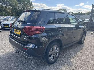 damaged passenger cars Suzuki Vitara 1.4 Boosterjet Select Smart Hybrid 2021/12