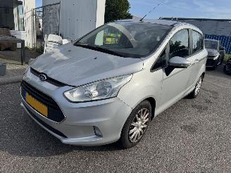 uszkodzony samochody osobowe Ford B-Max 1.0 EcoBoost Trend 2012/12