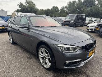Avarii autoturisme BMW 3-serie 318i Luxury Edition 2018/9