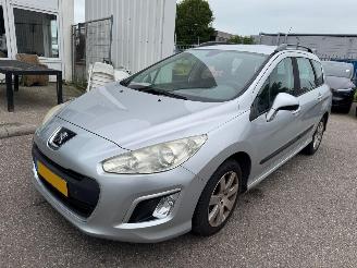 Unfallwagen Peugeot 308 SW 1.6 VTi Blue Lease 2012/10