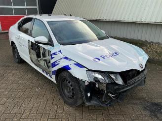 Salvage car Skoda Octavia Octavia (5EAA), Liftback, 2012 / 2020 1.5 TSI Evo 16V 2020/1