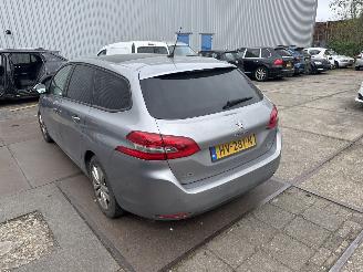 Coche accidentado Peugeot 308 SW  1.6 HDI 2015/12
