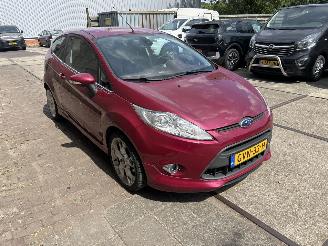 Ford Fiesta 1.6 GHIA 2009/4