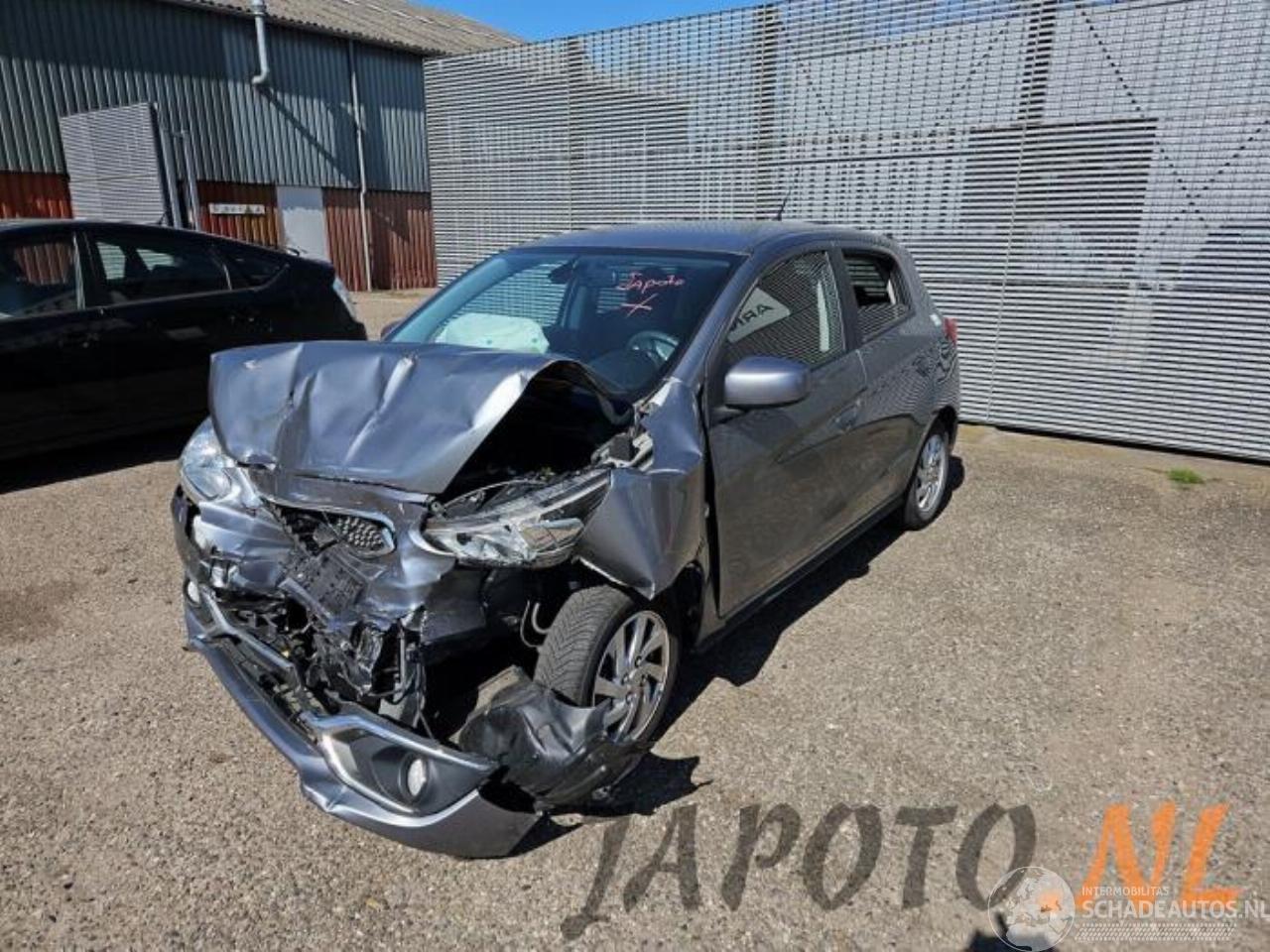 Mitsubishi Space-star Space Star (A0), Hatchback, 2012 1.2 12V