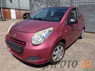 Coche siniestrado Suzuki Alto Alto, Hatchback 5-drs, 2009 1.0 12V 2009/9