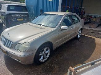 skadebil auto Mercedes C-klasse C (W203) Sedan 2.0 C-180 16V 2002/1