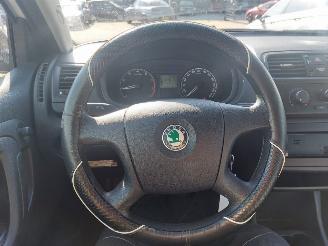 Skoda Fabia Fabia II Combi Combi 5-drs 1.2i 12V picture 11
