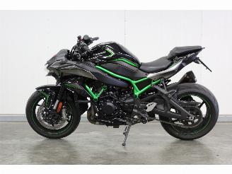 Uttjänta bilar motor Kawasaki MT-09 ZH2 2021