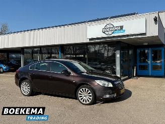 damaged passenger cars Opel Insignia 2.0 CDTI EcoFLEX Edition Navigatie Clima Cruise 2012/6
