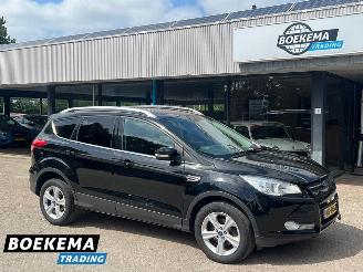 Auto incidentate Ford Kuga 1.5 Titanium Styling Pack Navigatie Cruise Climate Stoelverw. 2016/8
