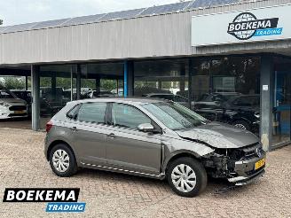 skadebil auto Volkswagen Polo 1.0 Airco Cruise Carplay 2020/10