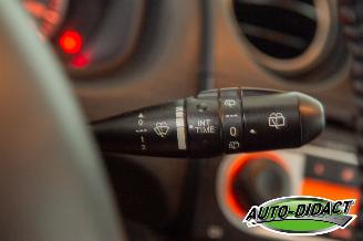 Mitsubishi Colt 1.3 Airco Edition Two picture 17