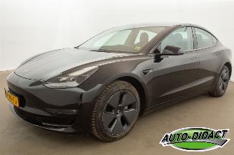 Schadeauto Tesla Model 3 SOH 94% Long Range 75 kWh AWD 96.329 km NAP 2021/9