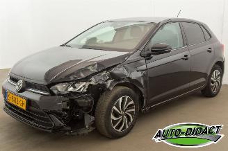 skadebil auto Volkswagen Polo 1.0 TSI Automaat Digi Dash Navi Carplay Life 2023/1
