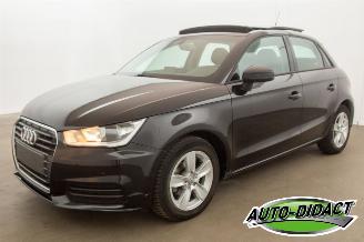 skadebil auto Audi A1 1.0 TFSI Pano Navi Airco 2017/6