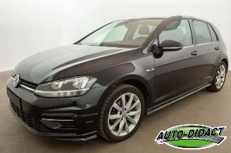 Unfallwagen Volkswagen Golf 1.0 TSI Navi Clima Comfortline 2020/2