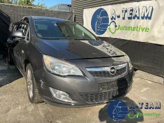 Opel Astra Astra J (PC6/PD6/PE6/PF6), Hatchback 5-drs, 2009 / 2015 1.4 Turbo 16V picture 4
