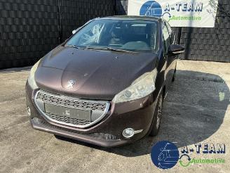 disassembly passenger cars Peugeot 208 208 I (CA/CC/CK/CL), Hatchback, 2012 / 2019 1.4 16V 2012/5