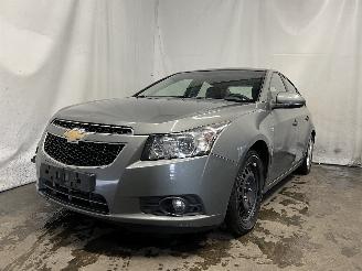 Avarii autoturisme Daewoo Cruze Cruze (300) Sedan 2.0 D 16V (LLW) [92kW]  (05-2009/05-2011) 2010/3