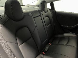 Tesla Model 3 Model 3 Sedan Long Range AWD 75 kWh (3D5) [258kW]  (06-2018/...) picture 9