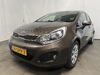 damaged passenger cars Kia Rio Rio III (UB) Hatchback 1.2 CVVT 16V (G4LA5) [63kW]  (09-2011/12-2017) 2011/11