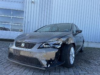 Damaged car Seat Leon Leon ST (5FF) Combi 5-drs 1.4 TSI ACT 16V (CZEA) [110kW]  (05-2014/08-=
2020) 2015/9