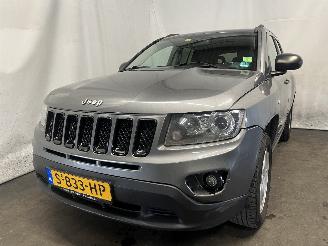 Vaurioauto  passenger cars Jeep Compass Compass I (MK49) SUV 2.4 16V 4x4 (ERZ) [125kW]  (09-2006/12-2016) 2012/9
