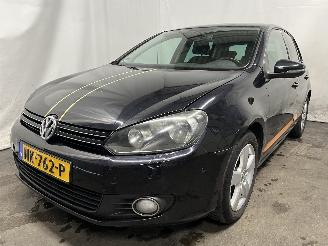 damaged passenger cars Volkswagen Golf Golf VI (5K1) Hatchback 1.2 TSI (CBZA) [63kW]  (05-2010/11-2012) 2011/3