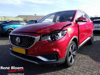 Schadeauto MG ZS EV Luxury 45kWh 2021/6