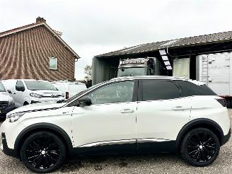 Schadeauto Peugeot 3008 2.0 BlueHDi 179pk Aut + F1 GT-Line - pano - nap - 1e eig - virtual - nav - camera - keyless - sfeerverl 2018/1