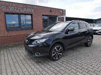 Schadeauto Nissan Qashqai LEER LED PANORAMADAK. 2014/11