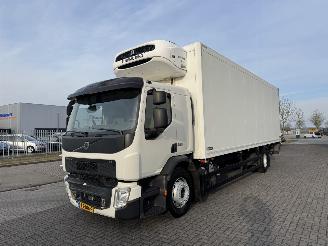 damaged trucks Volvo FE 280 Euro6  THERMO KING 2018/1