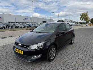 Schadeauto Volkswagen Polo 1.2 TSI  66Kw AIRCO 2013/2