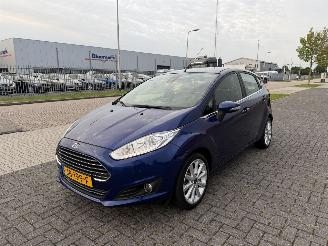 Schadeauto Ford Fiesta 1.0 74kw EcoBoost TITANIUM 2016/7