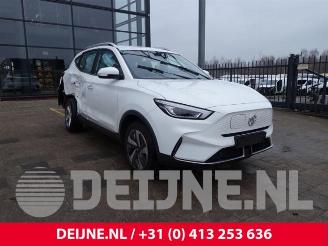 Coche siniestrado MG ZS ZS, SUV, 2019 EV Long Range 70 kWh 2022/5