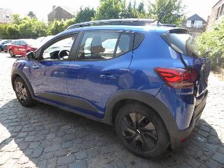 Dacia Sandero Expression picture 6