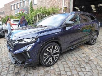 uszkodzony samochody osobowe Renault Espace VI Iconic E-Tech Hybrid 2025/9
