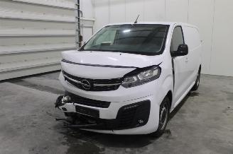 Dezmembrări autoturisme Opel Vivaro  2023/5