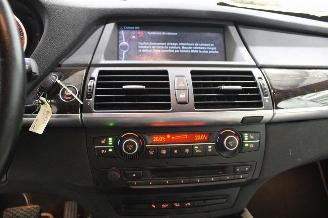 BMW X6  picture 24