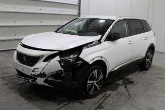 Coche accidentado Peugeot 5008  2019/5