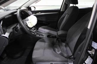 Volkswagen Golf  picture 7