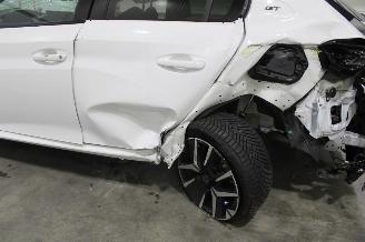 Peugeot 208  picture 9