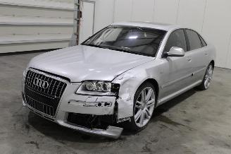 uszkodzony samochody osobowe Audi S8  2008/4
