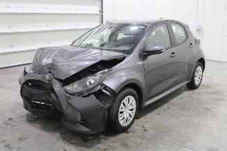 Vaurioauto  passenger cars Toyota Yaris  2023/2