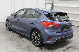 Ford Focus  picture 4