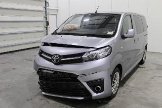 skadebil auto Toyota ProAce  2024/5